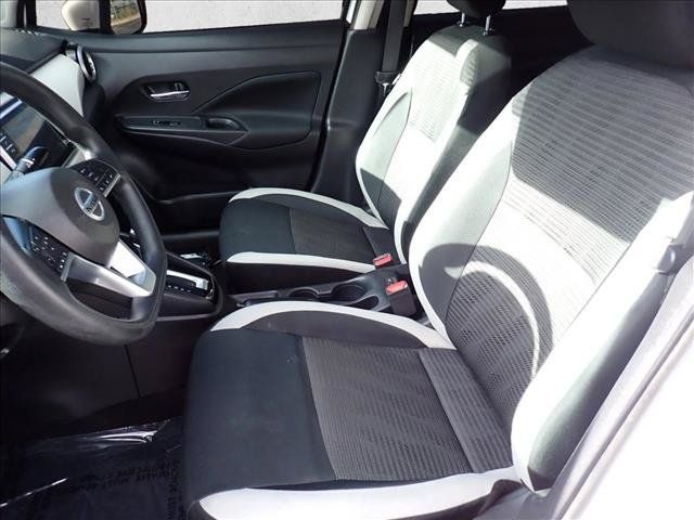 Used 2021 Nissan Versa SV FWD image 10
