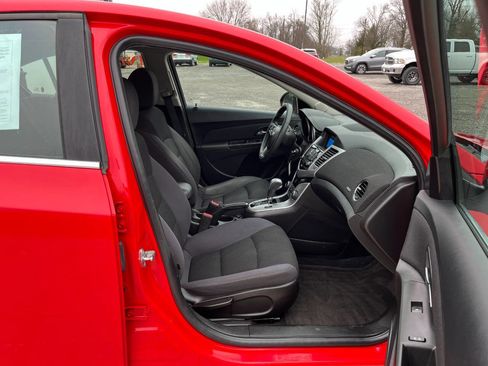 Used 2016 Chevrolet Cruze LT image 11