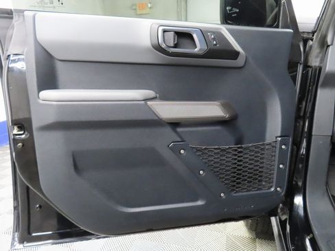 Used 2021 Ford Bronco Black Diamond image 46