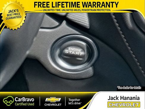 Used 2020 Chevrolet Equinox Premier w/ Premier Redline Edition FWD image 16