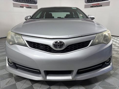 Used 2014 Toyota Camry SE image 8