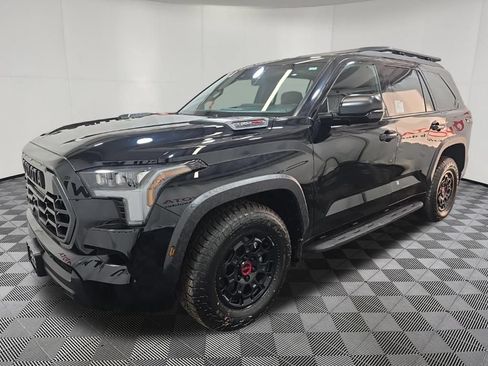 Used 2026 Toyota Sequoia TRD Pro w/ TRD Performance Package (TMS) AWD/4WD image 3