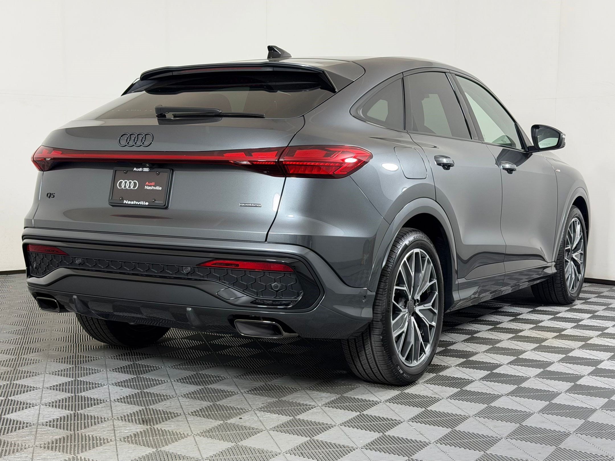 New 2026 Audi Q5 Prestige AWD/4WD image 9