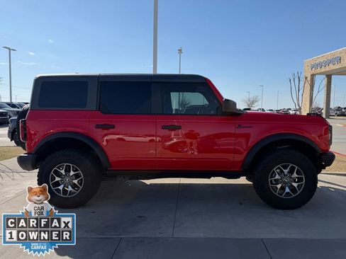 Used 2024 Ford Bronco Badlands image 22
