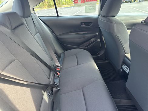 Used 2026 Toyota Corolla LE FWD image 29