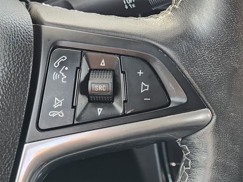 Used 2018 Buick Encore Preferred image 27