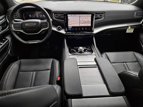 New 2026 Jeep Grand Wagoneer 4WD image 59