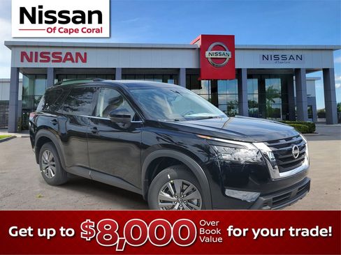 New 2025 Nissan Pathfinder SV w/ SV Premium Package image 1