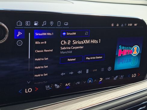 New 2025 Chevrolet Suburban Premier image 13