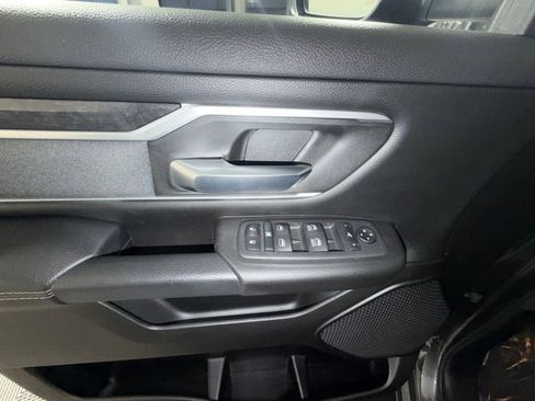 Used 2023 RAM 1500 Big Horn image 15