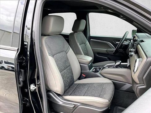 Certified 2024 Chevrolet Colorado ZR2 image 9