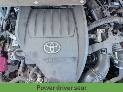 Used 2023 Toyota Highlander L FWD image 15