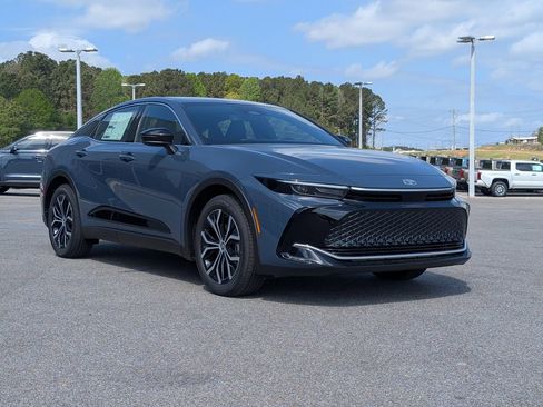 New 2026 Toyota Crown XLE image 7