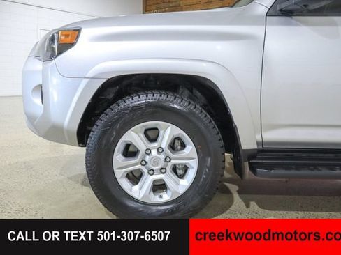 Used 2020 Toyota 4Runner SR5 Premium AWD/4WD image 34