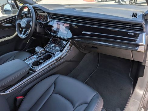 Used 2025 Audi Q7 3.0T Premium Plus image 32