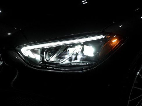 New 2026 Mercedes-Benz C 300 Sedan image 8