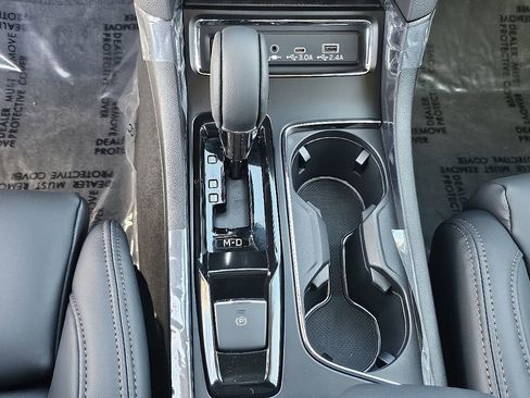 New 2026 Subaru Ascent Limited Bronze image 33