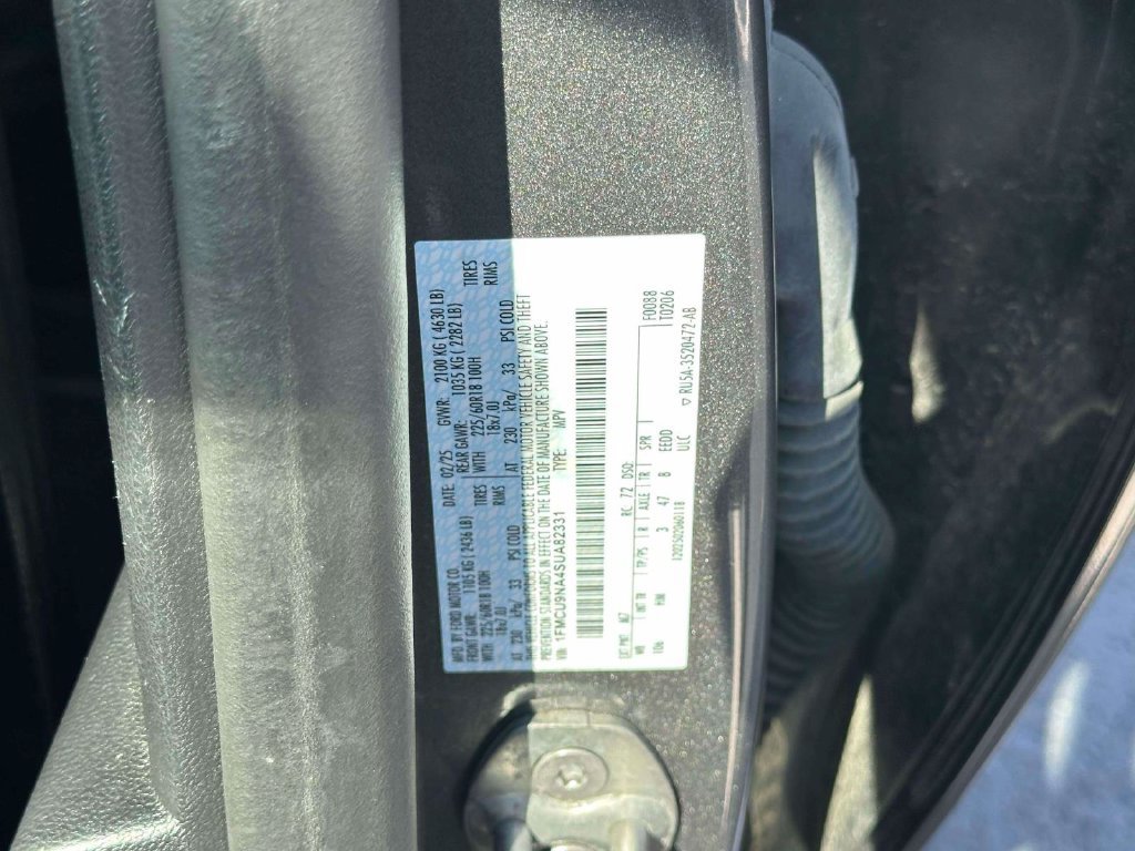 Used 2025 Ford Escape ST-Line Select AWD/4WD image 34