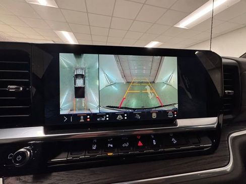 New 2026 GMC Sierra 2500 SLT image 17