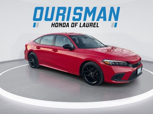 Used 2022 Honda Civic Sport image 2