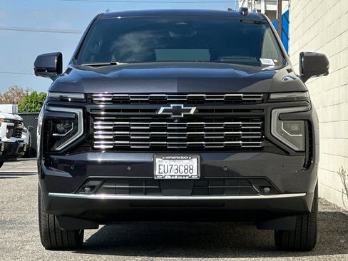 Used 2026 Chevrolet Tahoe High Country AWD/4WD image 9