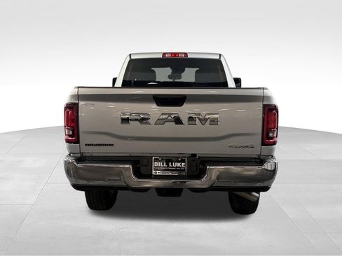 Used 2026 RAM 2500 Big Horn AWD/4WD image 8