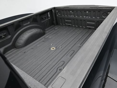 Used 2018 Ford F250 Platinum w/ Platinum Ultimate Package AWD/4WD image 43