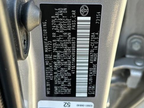 Used 2024 Toyota Camry SE FWD image 30