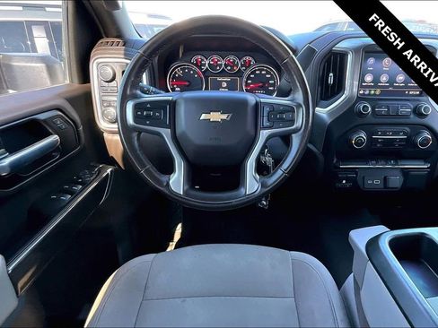 Used 2023 Chevrolet Silverado 3500 LT w/ Remote Start Package image 9