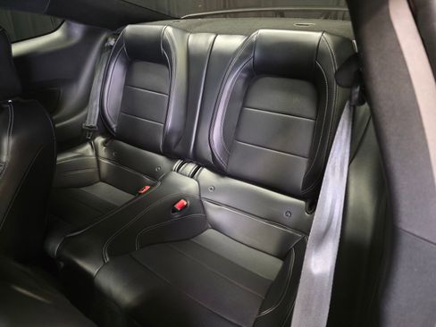 Used 2019 Ford Mustang GT Premium w/ Equipment Group 401A RWD image 26