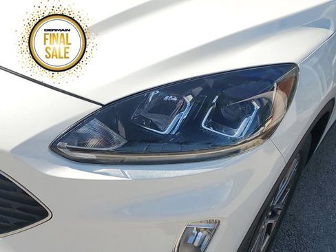 Used 2020 Ford Escape SEL image 12