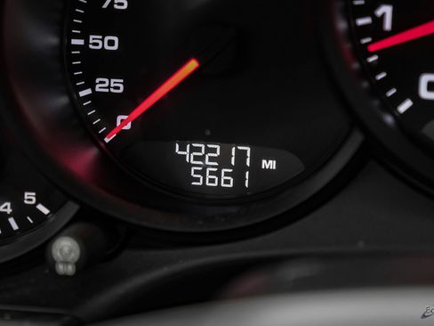 Used 2015 Porsche 911 Carrera GTS RWD image 76