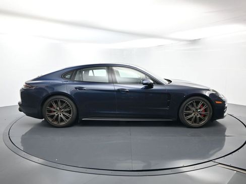 Used 2020 Porsche Panamera GTS image 16