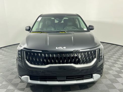 New 2026 Kia Carnival LX FWD image 10