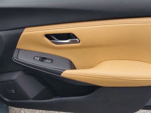 New 2025 Nissan Sentra SV w/ SV Premium Package image 33