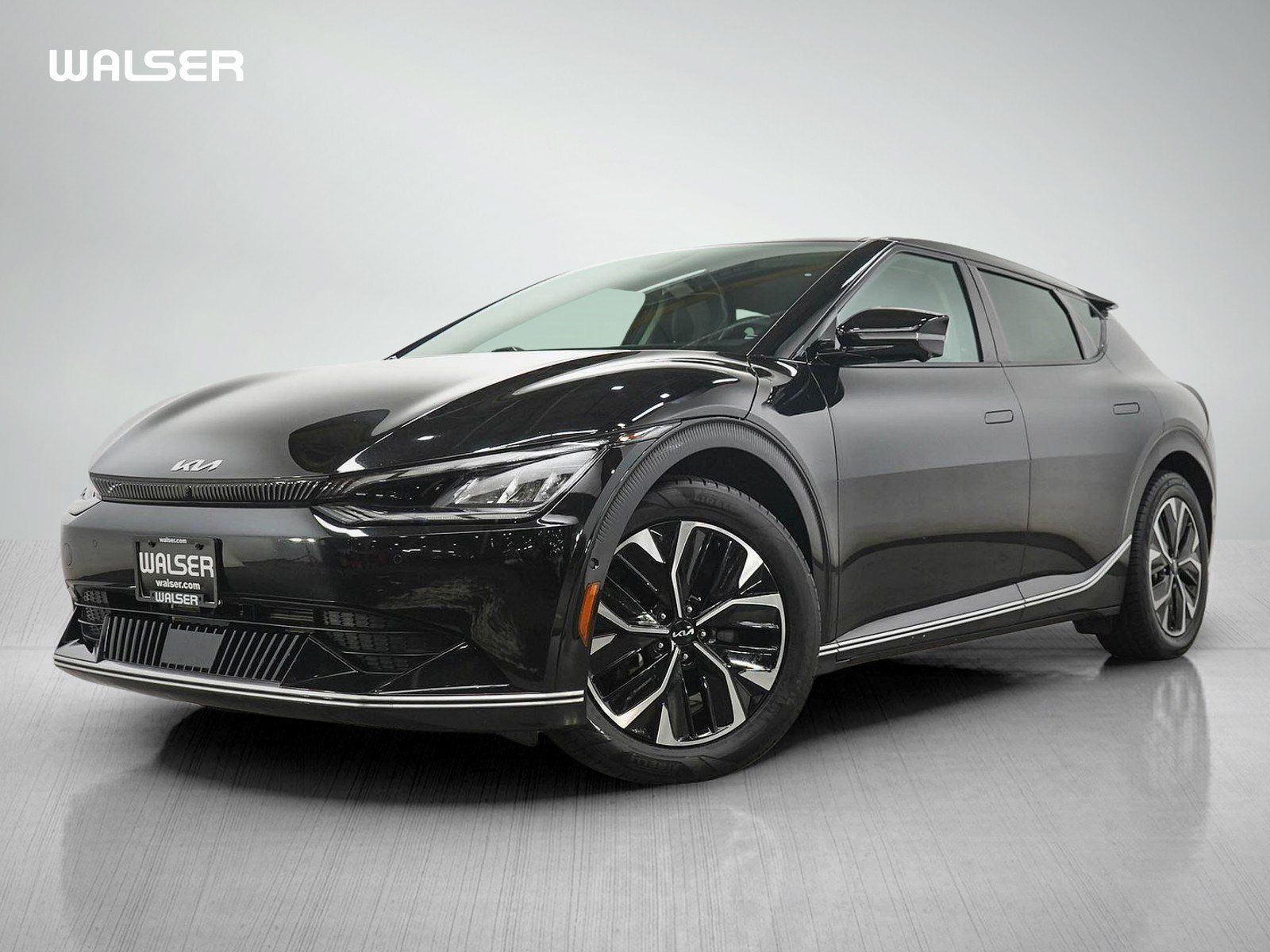 Used 2023 Kia EV6 Wind w/ Wind Technology Package AWD/4WD image 1