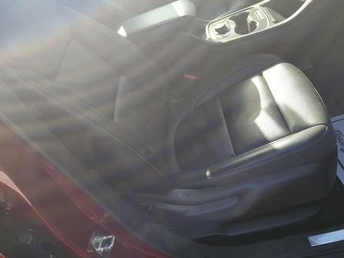 Used 2023 GMC Acadia SLT image 25