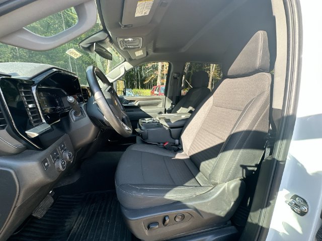 Used 2025 Chevrolet Silverado 2500 LT w/ Convenience Package AWD/4WD image 29