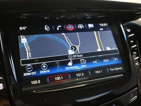 Used 2020 Cadillac Escalade Platinum AWD/4WD image 21