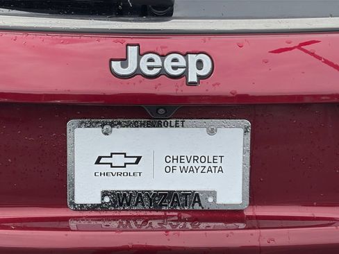 Used 2022 Jeep Compass Limited w/ Elite Group AWD/4WD image 10