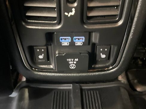 Used 2019 Dodge Durango GT AWD/4WD image 38