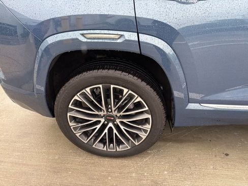 Certified 2026 GMC Terrain Denali AWD/4WD image 12