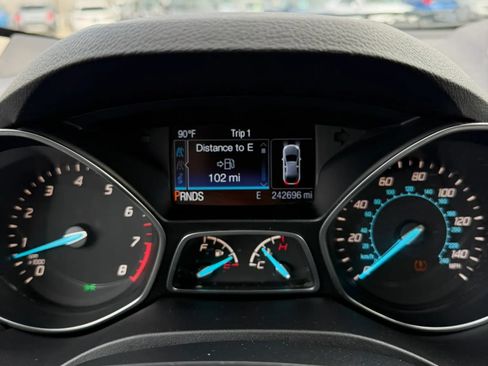 Used 2016 Ford Escape Titanium w/ Equipment Group 301A FWD image 14