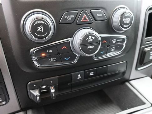Used 2023 RAM 1500 Classic SLT w/ Trailer & Traction Group AWD/4WD image 35