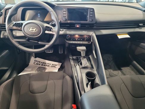 New 2026 Hyundai Elantra Sport image 7