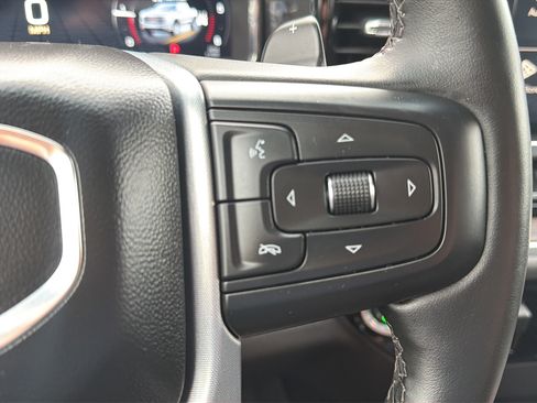 Used 2023 GMC Sierra 1500 SLT w/ SLT Premium Package AWD/4WD image 18