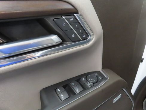 Used 2023 GMC Sierra 1500 SLT w/ SLT Convenience Package image 61