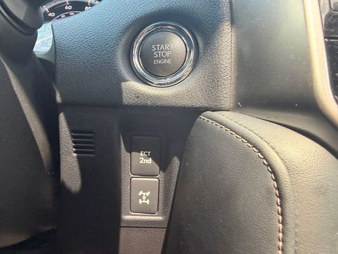 Used 2023 Lexus GX 460 Luxury w/ Accessory Package AWD/4WD image 16