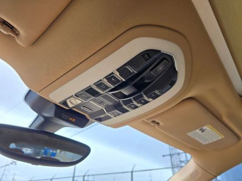 Used 2016 Porsche Macan S AWD/4WD image 29