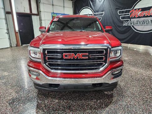 Used 2018 GMC Sierra 1500 SLE w/ SLE Value Package AWD/4WD image 2